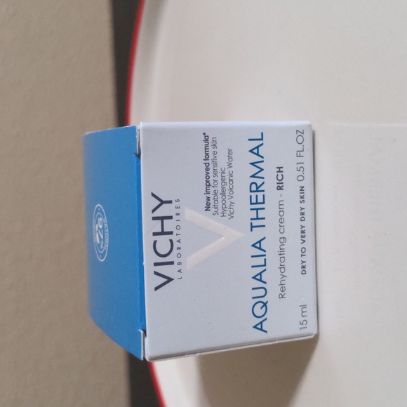 Aqualia Thermal rich cream💙 - Picture 1 of 4